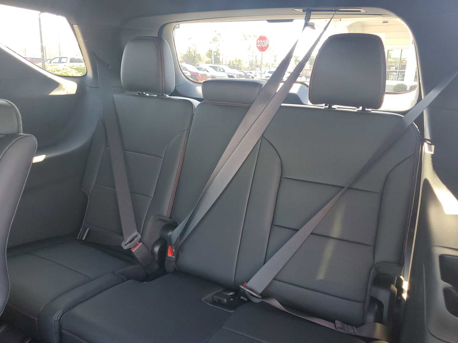 New 2026 Chevrolet Traverse RS image 15