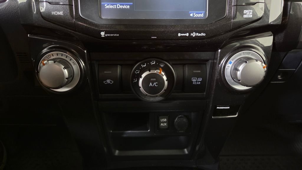 Used 2019 Toyota 4Runner TRD Off-Road Premium AWD/4WD image 24