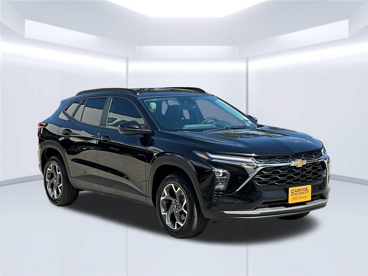 New 2026 Chevrolet Trax RS w/ Sunroof Package FWD image 8