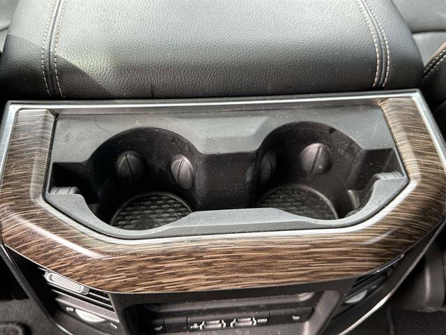 Used 2019 RAM 1500 Laramie image 11