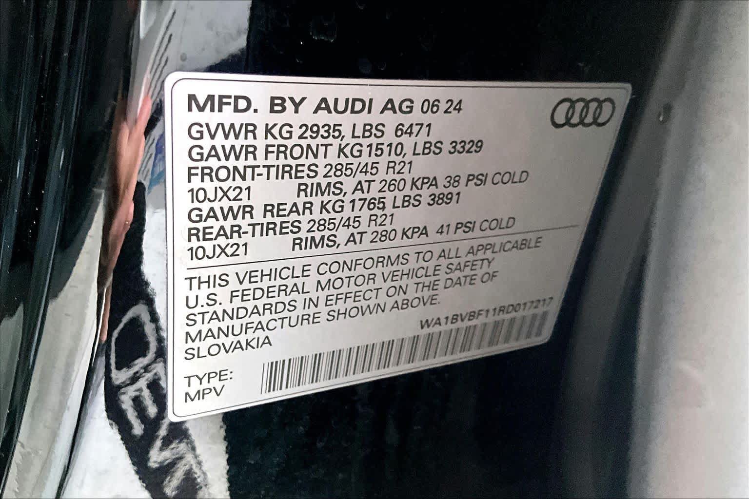 Used 2024 Audi Q8 Premium Plus w/ Premium Plus Package AWD/4WD image 33