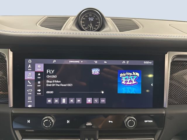 Used 2024 Porsche Macan GTS image 24