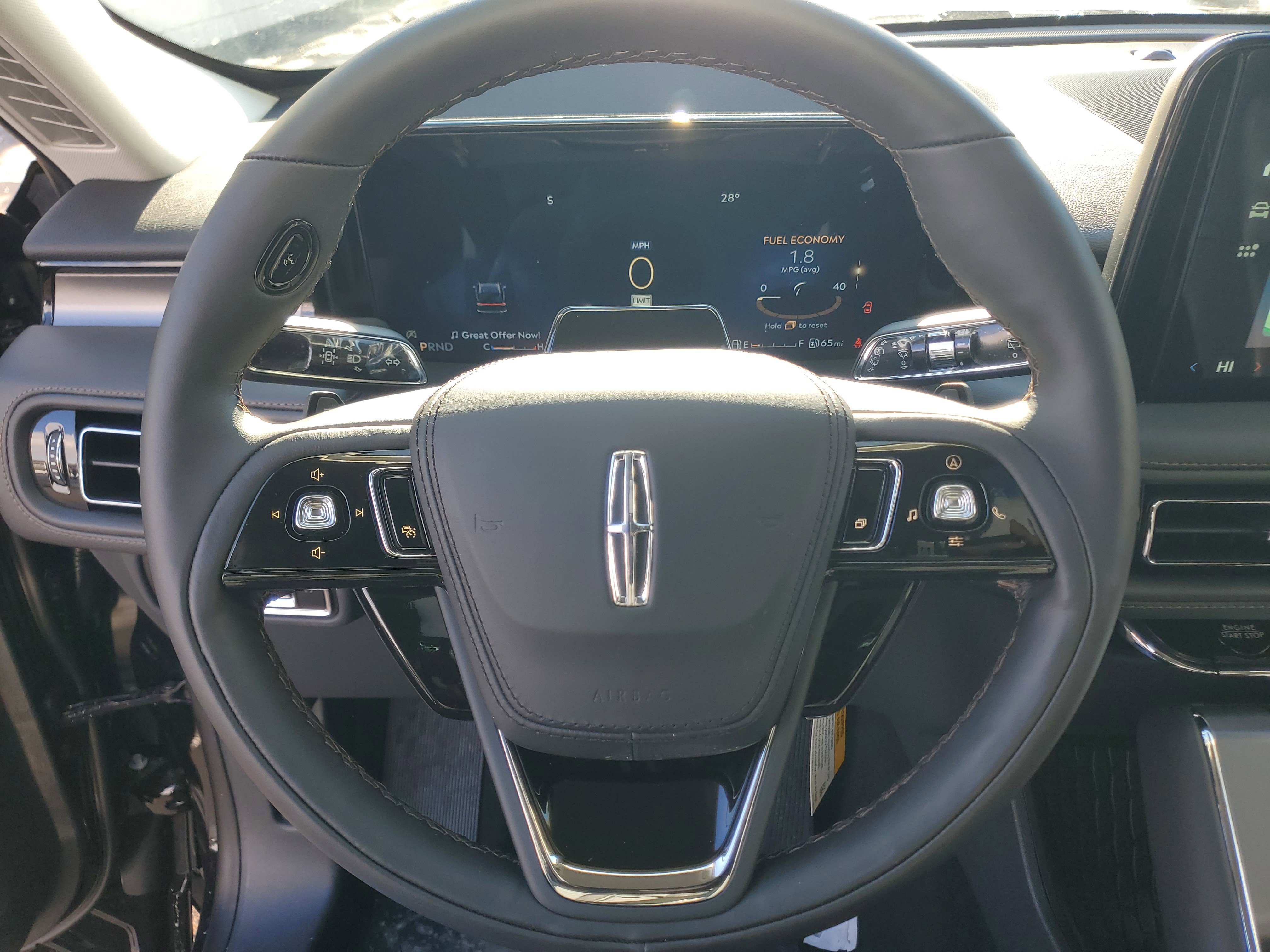 New 2026 Lincoln Aviator AWD image 15