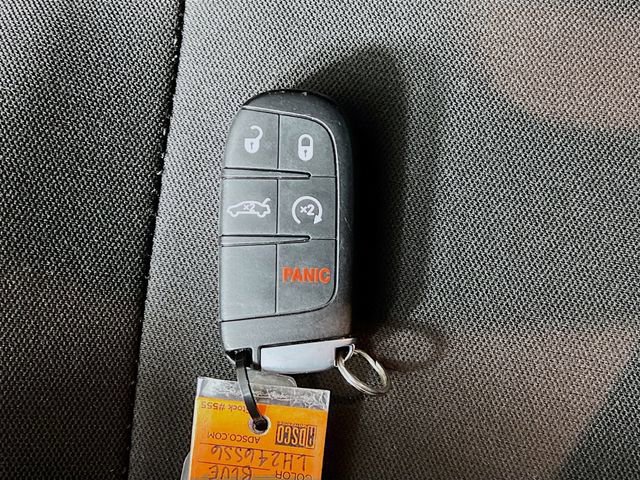 Used 2020 Dodge Challenger R/T Scat Pack w/ Driver Convenience Group RWD image 13