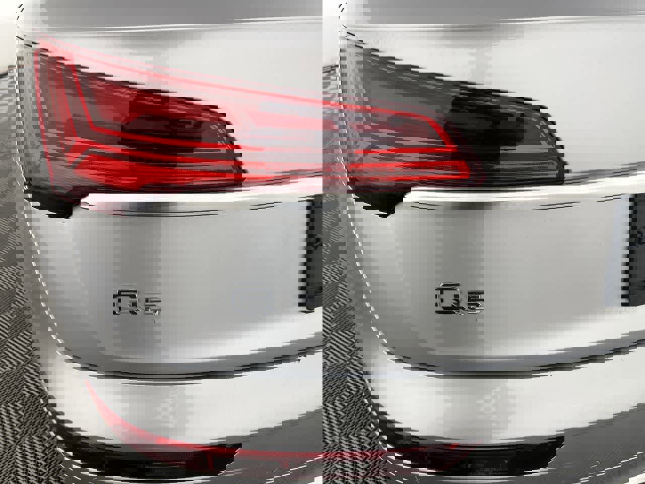 Used 2023 Audi Q5 2.0T Premium Plus image 11