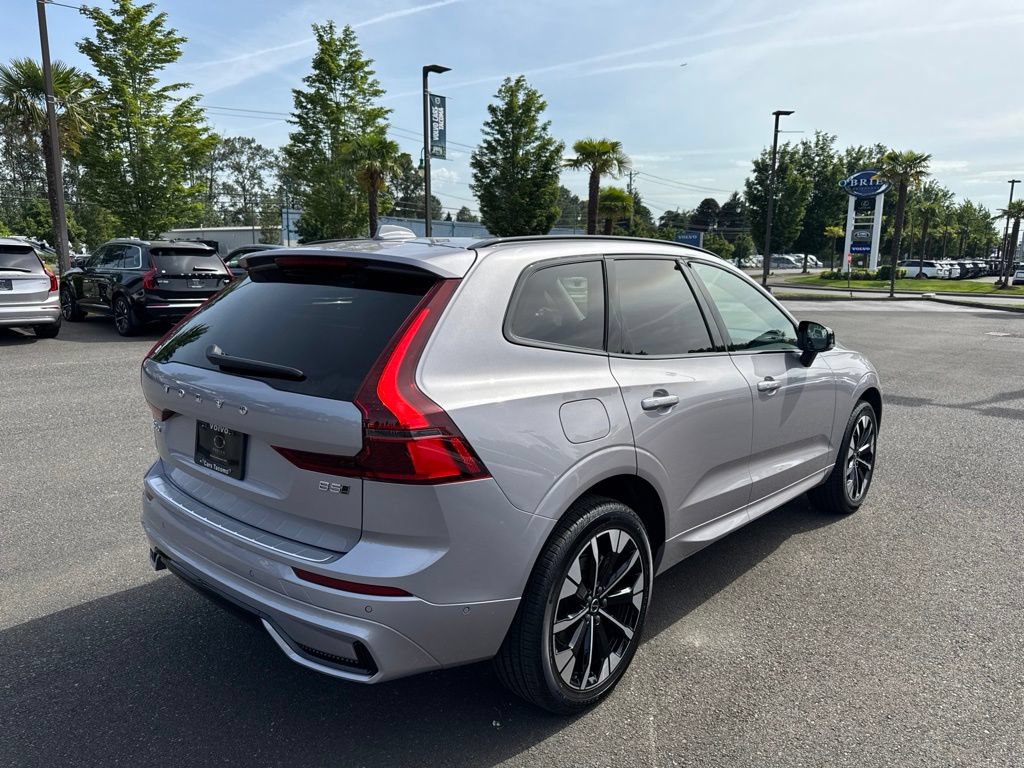 New 2026 Volvo XC60 B5 Plus w/ Climate Package AWD/4WD image 7