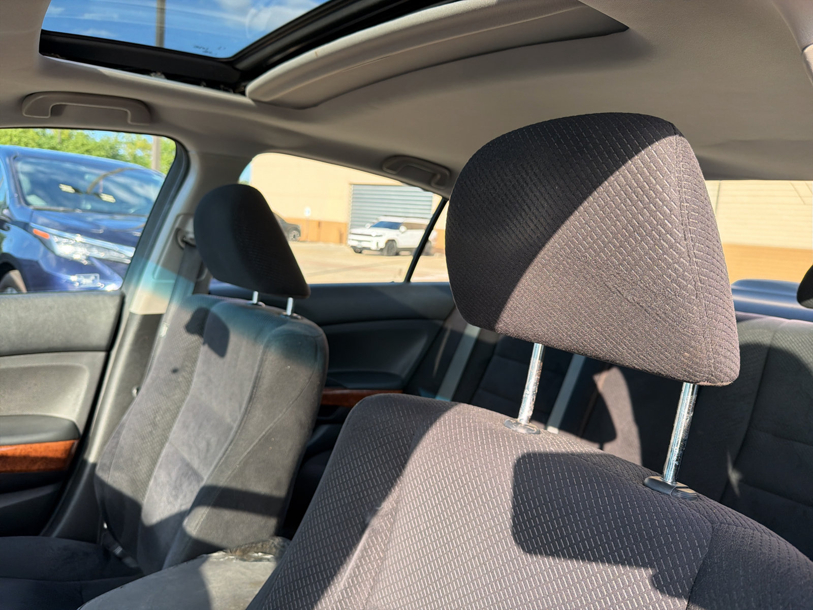 Used 2012 Honda Accord EX image 28