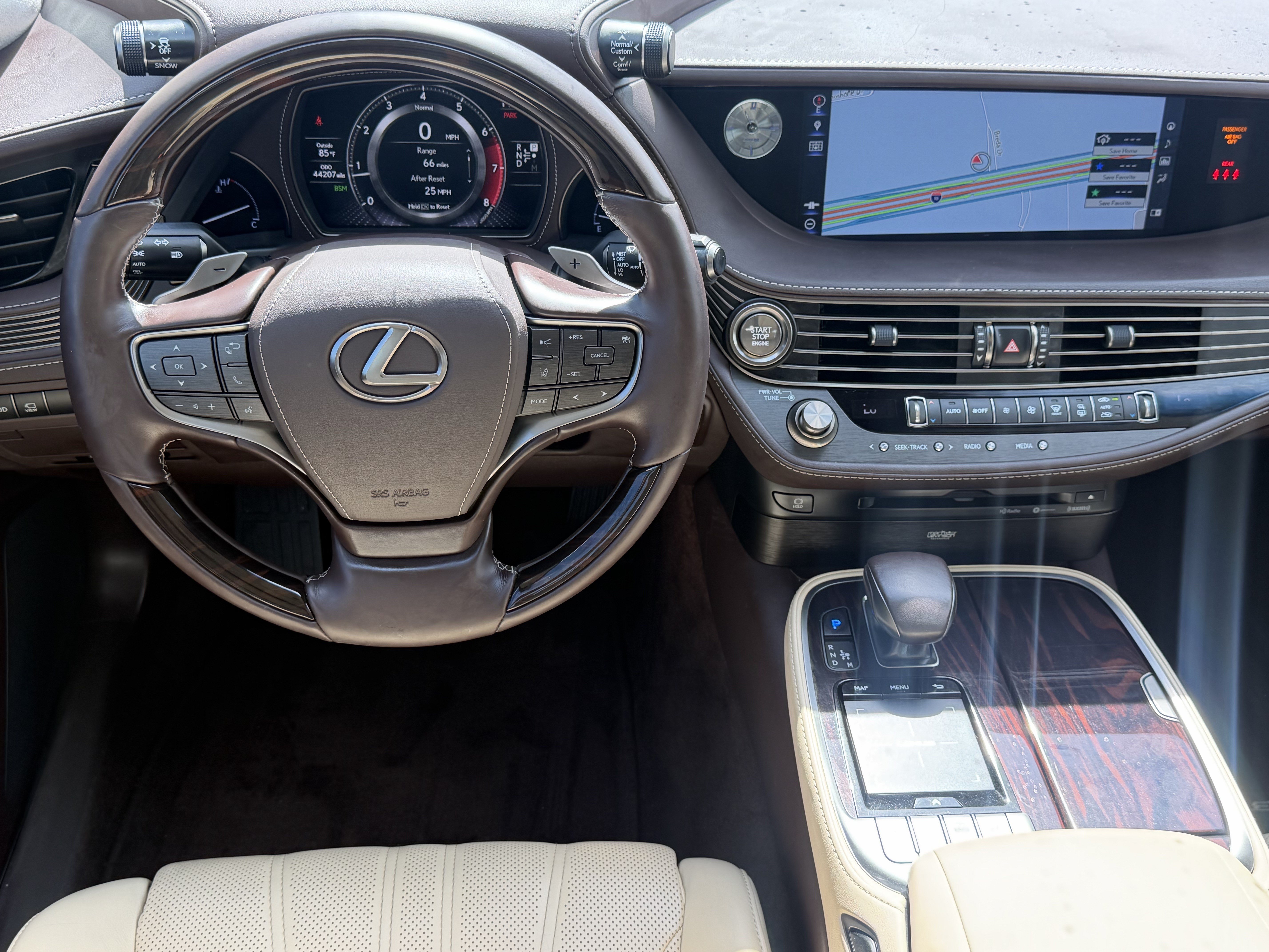 Used 2018 Lexus LS 500 w/ Luxury Package RWD image 12