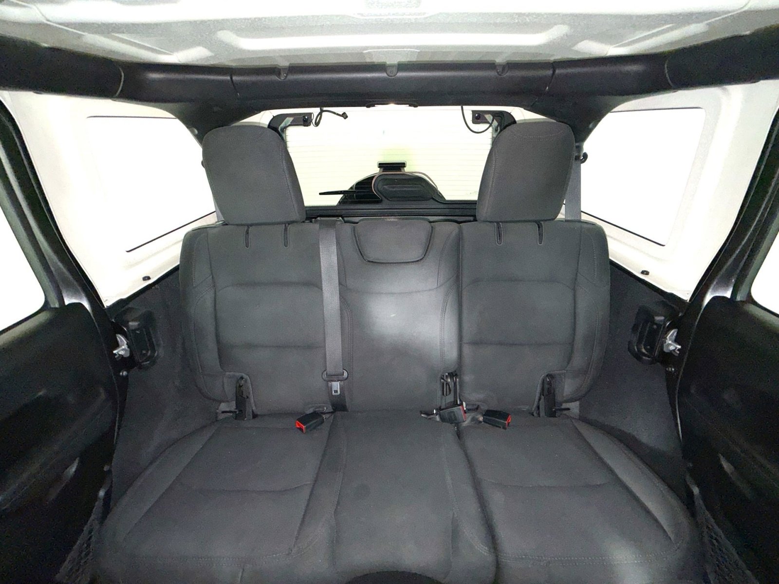 Used 2023 Jeep Wrangler Unlimited Sport AWD/4WD image 23