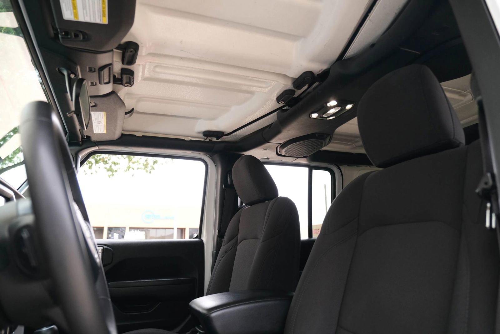 Used 2023 Jeep Wrangler Unlimited Sport image 16