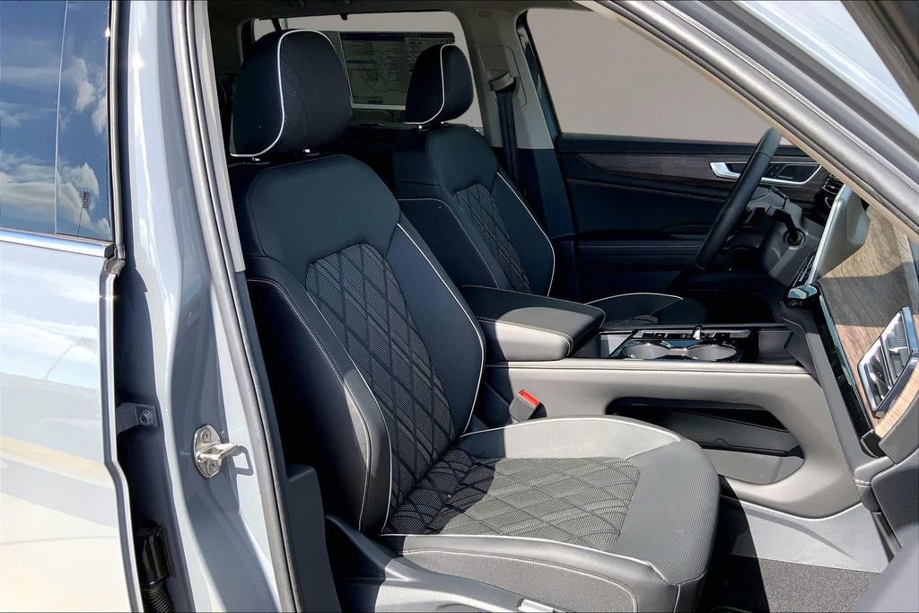 New 2026 Volkswagen Atlas SEL Premium R-Line AWD/4WD image 11