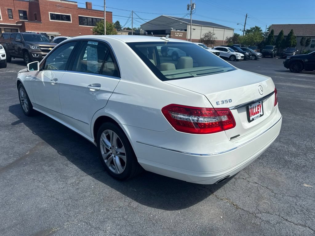 Used 2010 Mercedes-Benz E 350 Sedan image 6