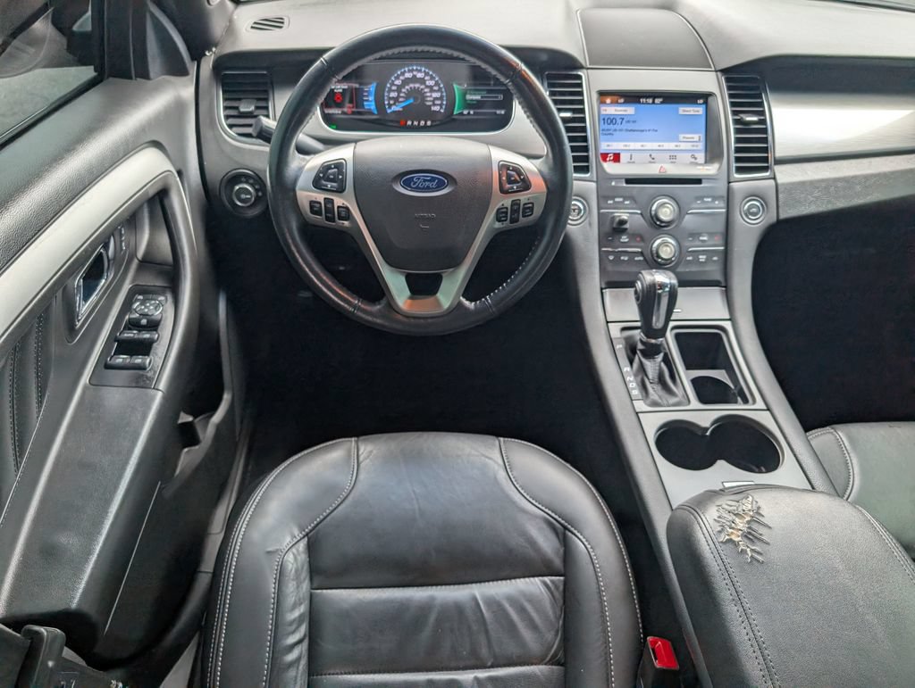 Used 2019 Ford Taurus SEL w/ Equipment Group 201A FWD image 10