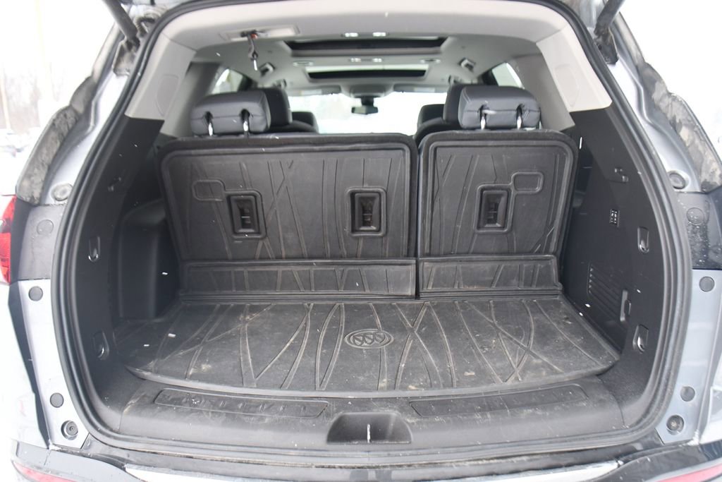 Used 2021 Buick Enclave Premium image 21