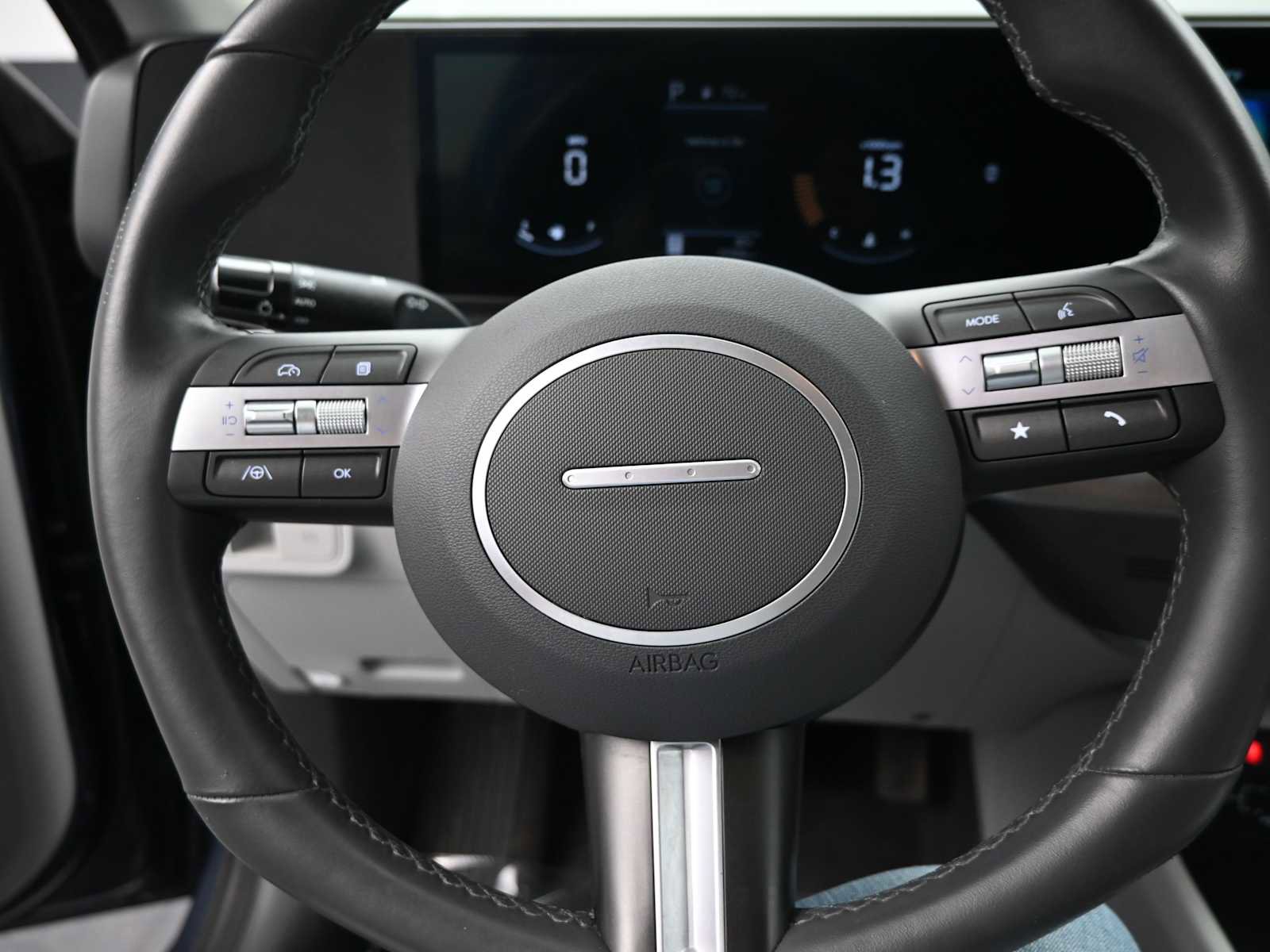 Used 2024 Hyundai Kona SEL AWD/4WD image 10