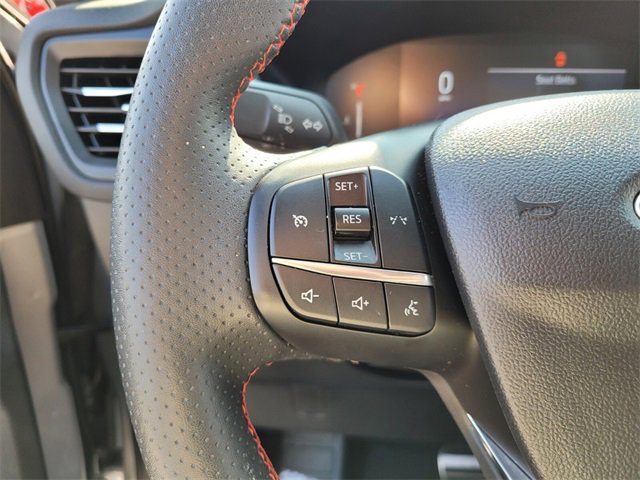Used 2024 Ford Escape ST-Line image 24