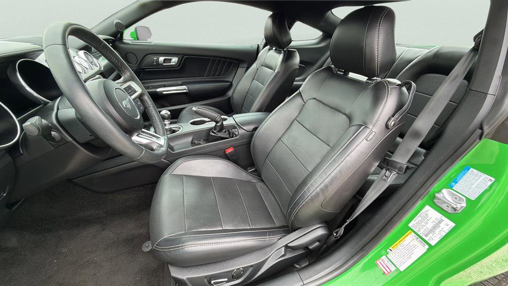 Used 2019 Ford Mustang GT Premium w/ GT Performance Package RWD image 23