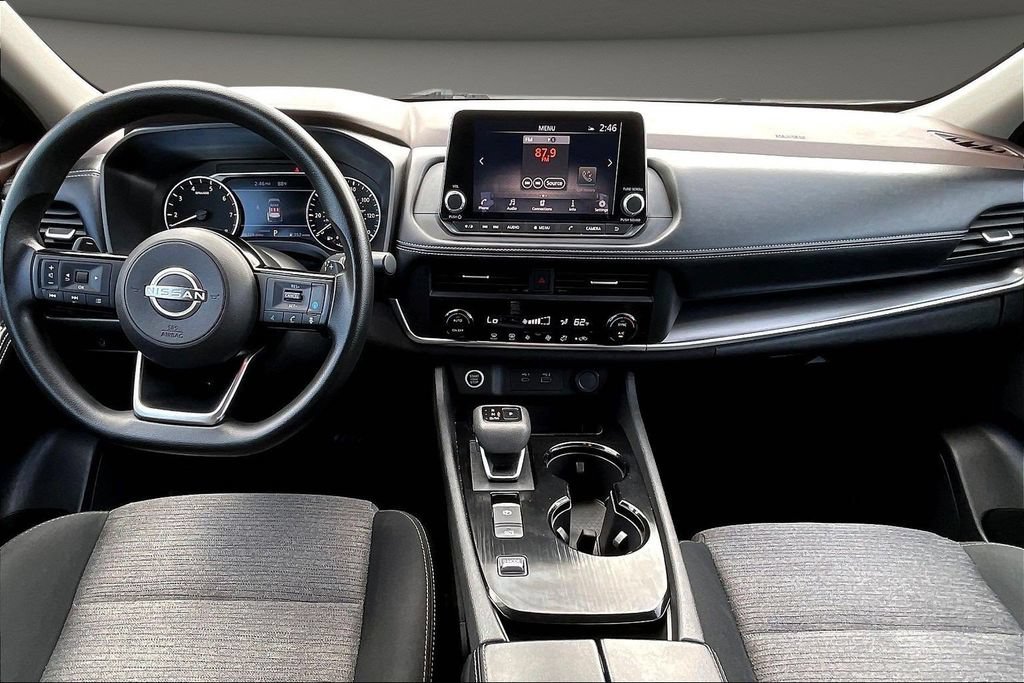 Used 2023 Nissan Rogue SV FWD image 10