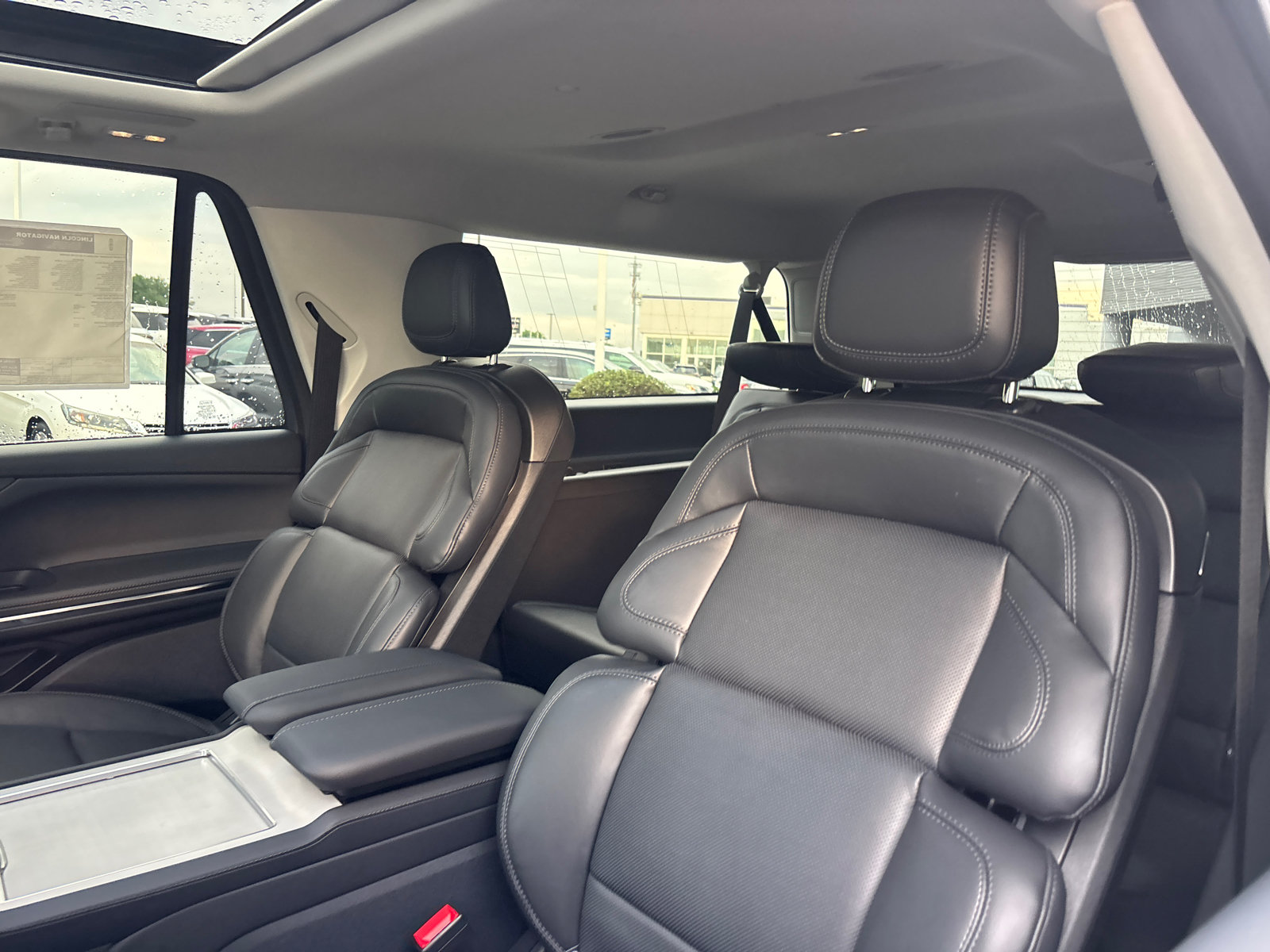 New 2027 Lincoln Navigator L Reserve AWD/4WD image 26