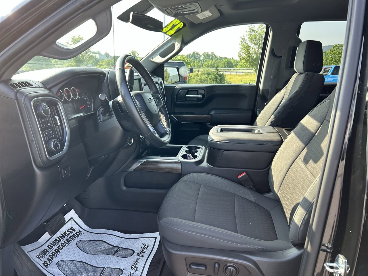 Used 2022 Chevrolet Silverado 1500 RST w/ LPO, Blackout Package AWD/4WD image 22