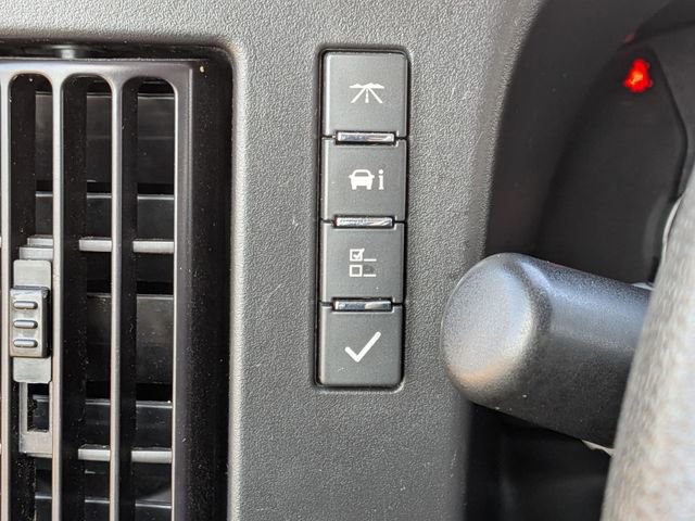 Used 2024 GMC Savana 2500 w/ Driver Convenience Package RWD image 18