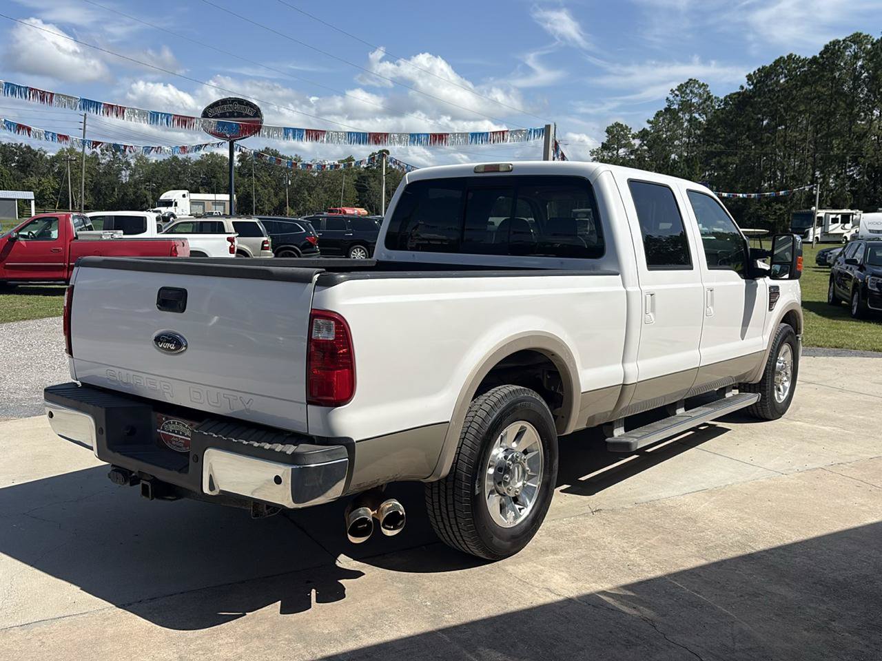 Used 2010 Ford F250 Lariat RWD image 4