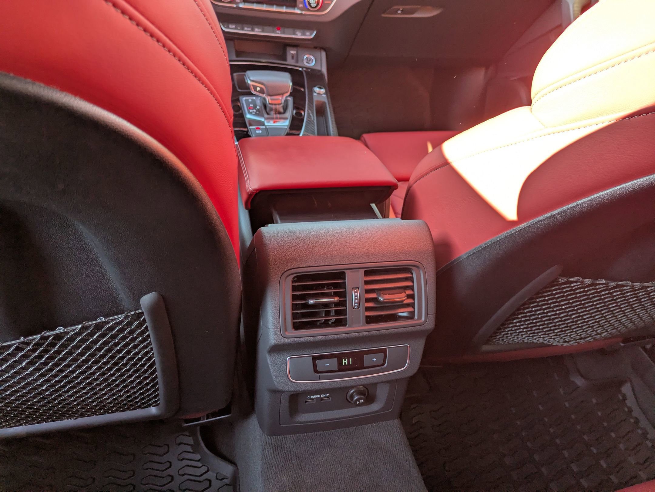 Used 2024 Audi SQ5 Premium Plus w/ Premium Plus Package image 30