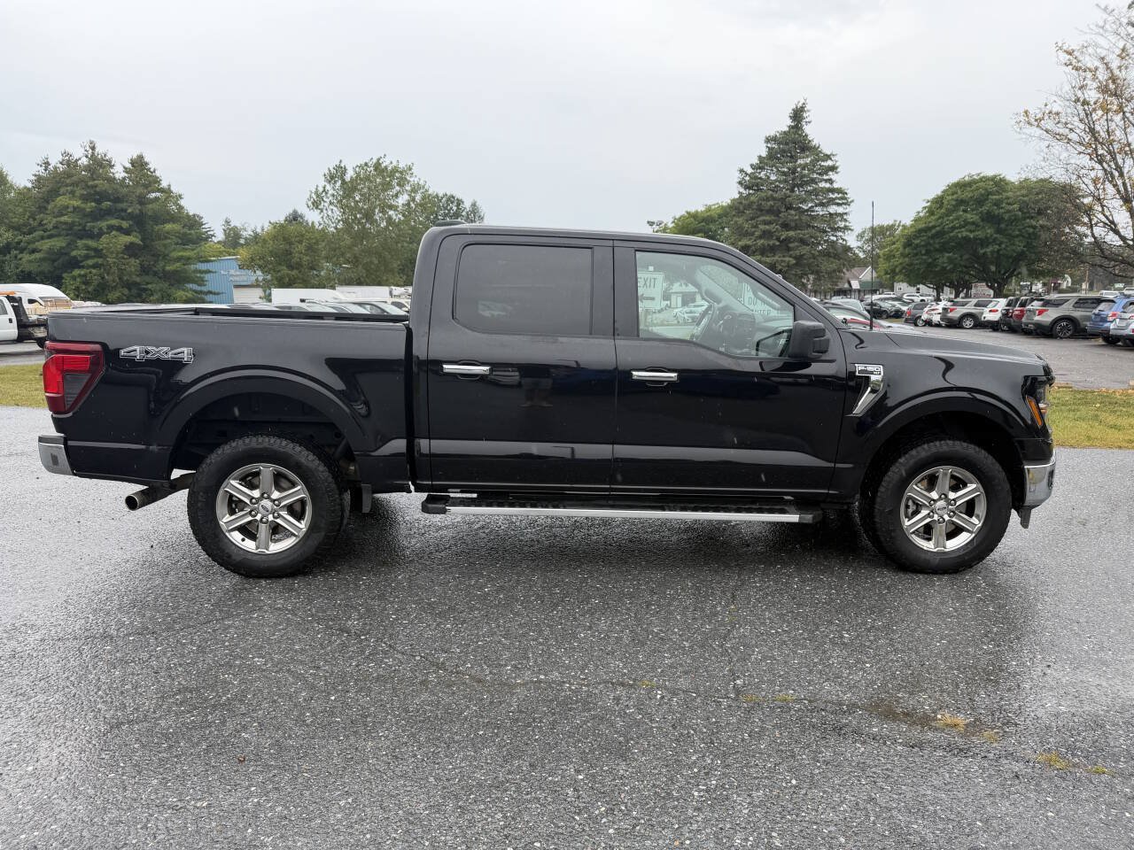 Used 2025 Ford F150 XLT AWD/4WD image 6