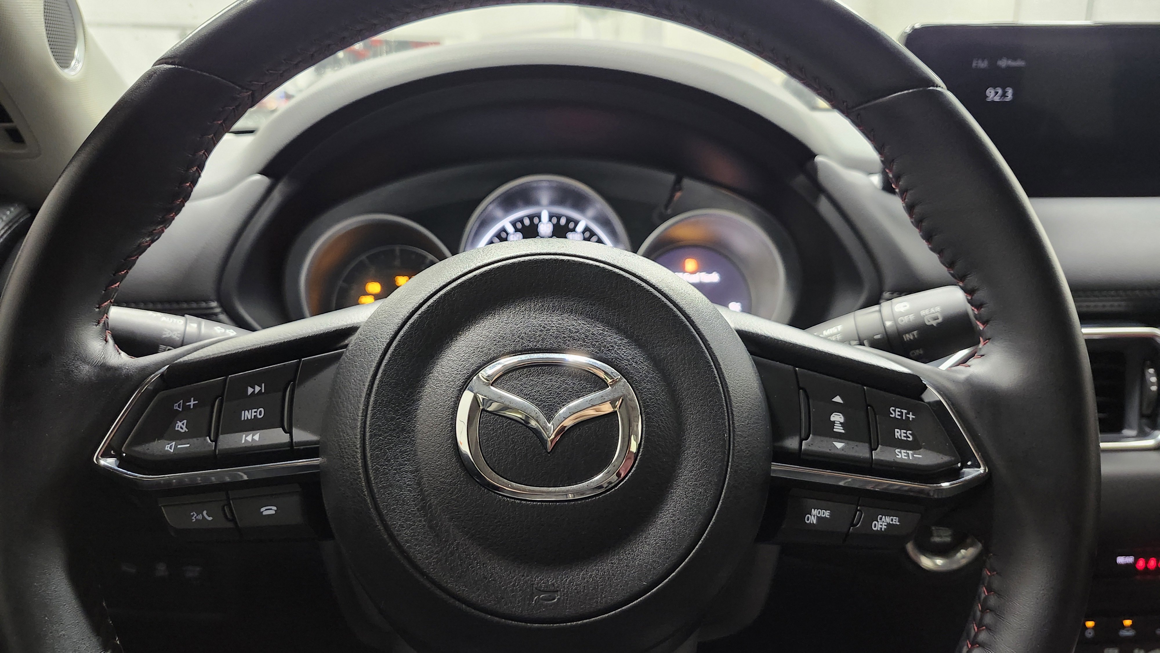 Used 2024 MAZDA CX-5 Carbon Edition image 31