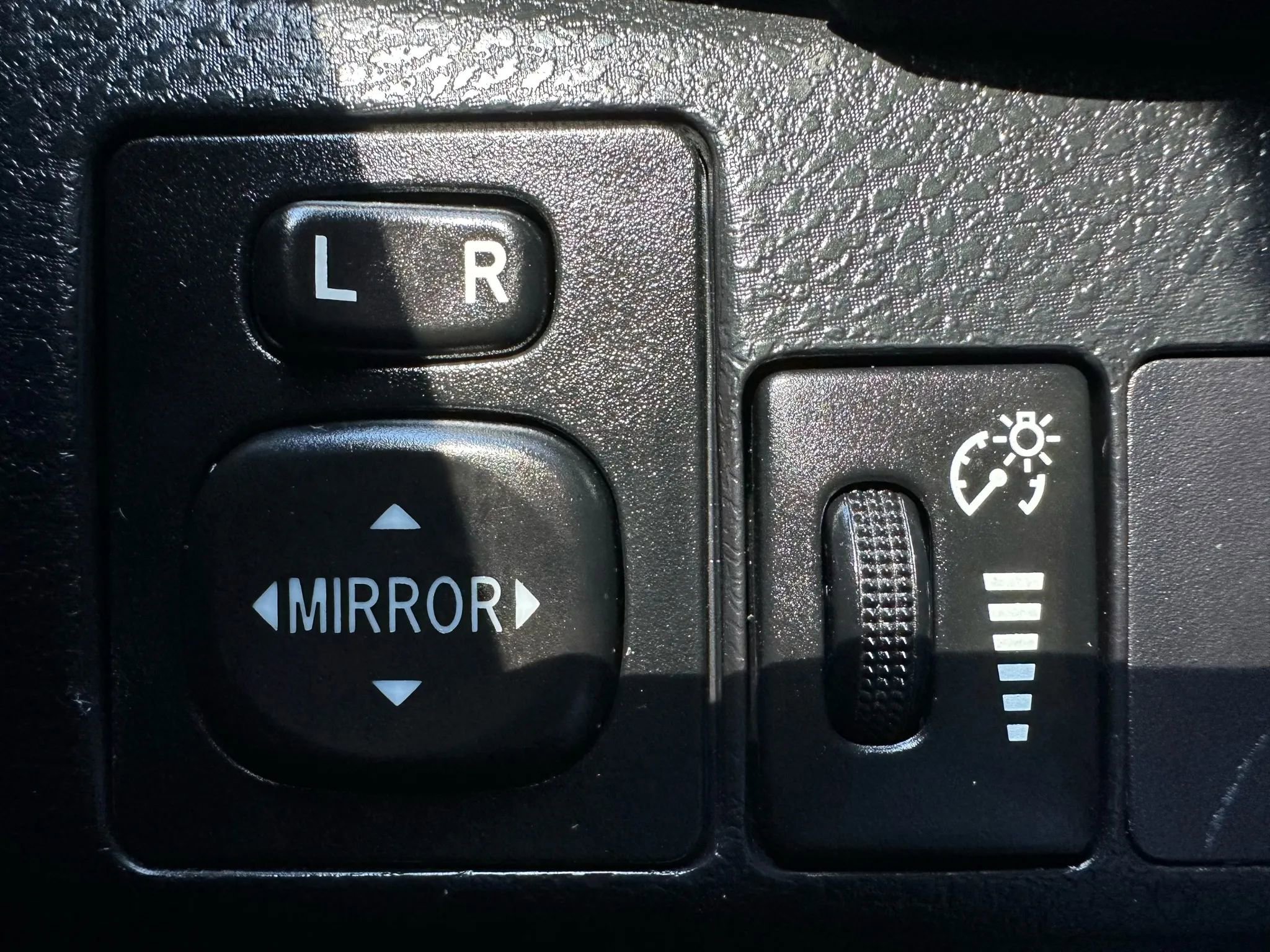 Used 2017 Toyota Corolla XLE w/ Carpet Mat Package (TMS) image 23