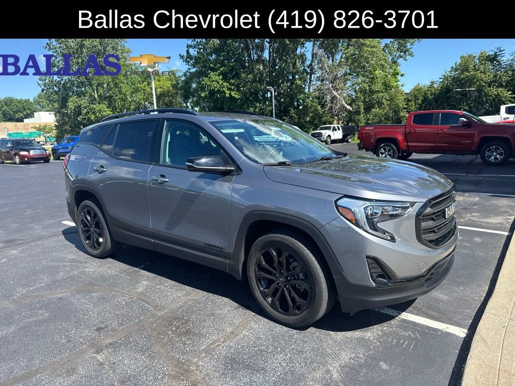 Certified 2021 GMC Terrain SLT w/ Elevation Edition AWD/4WD image 4