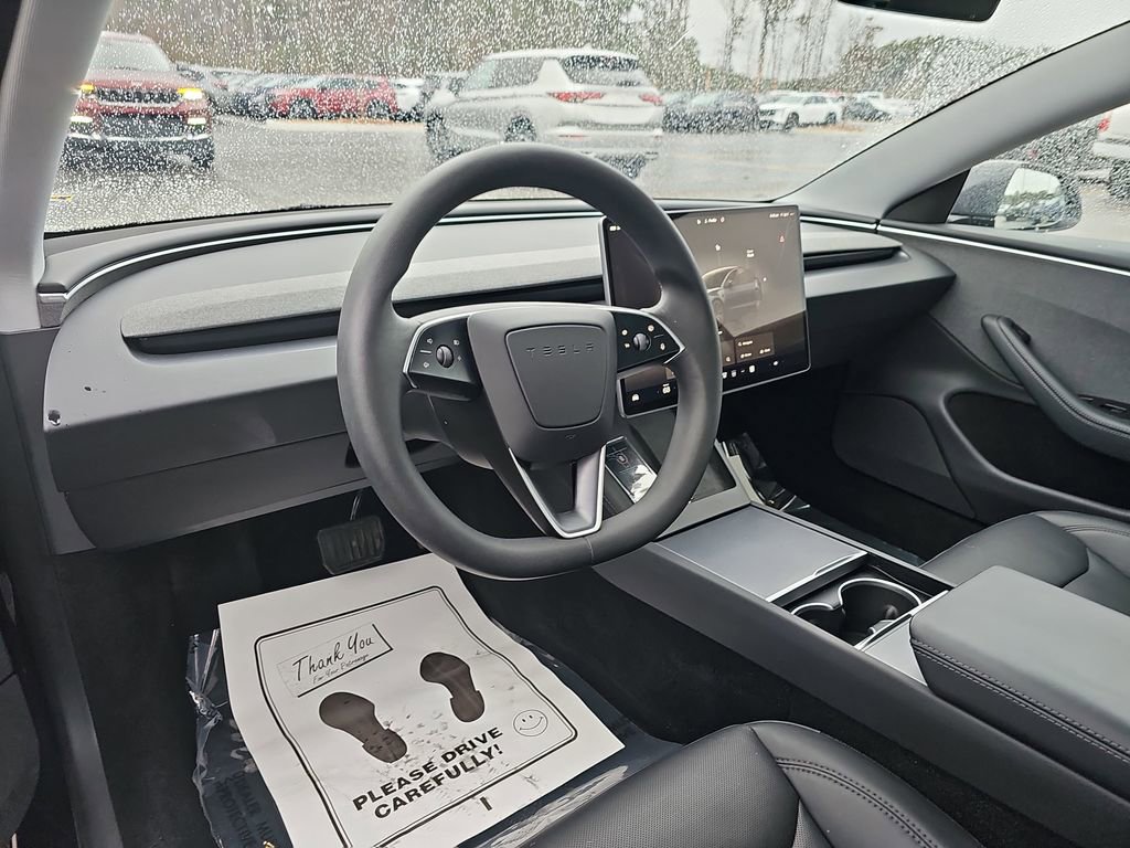 Used 2024 Tesla Model 3 Standard Range image 19