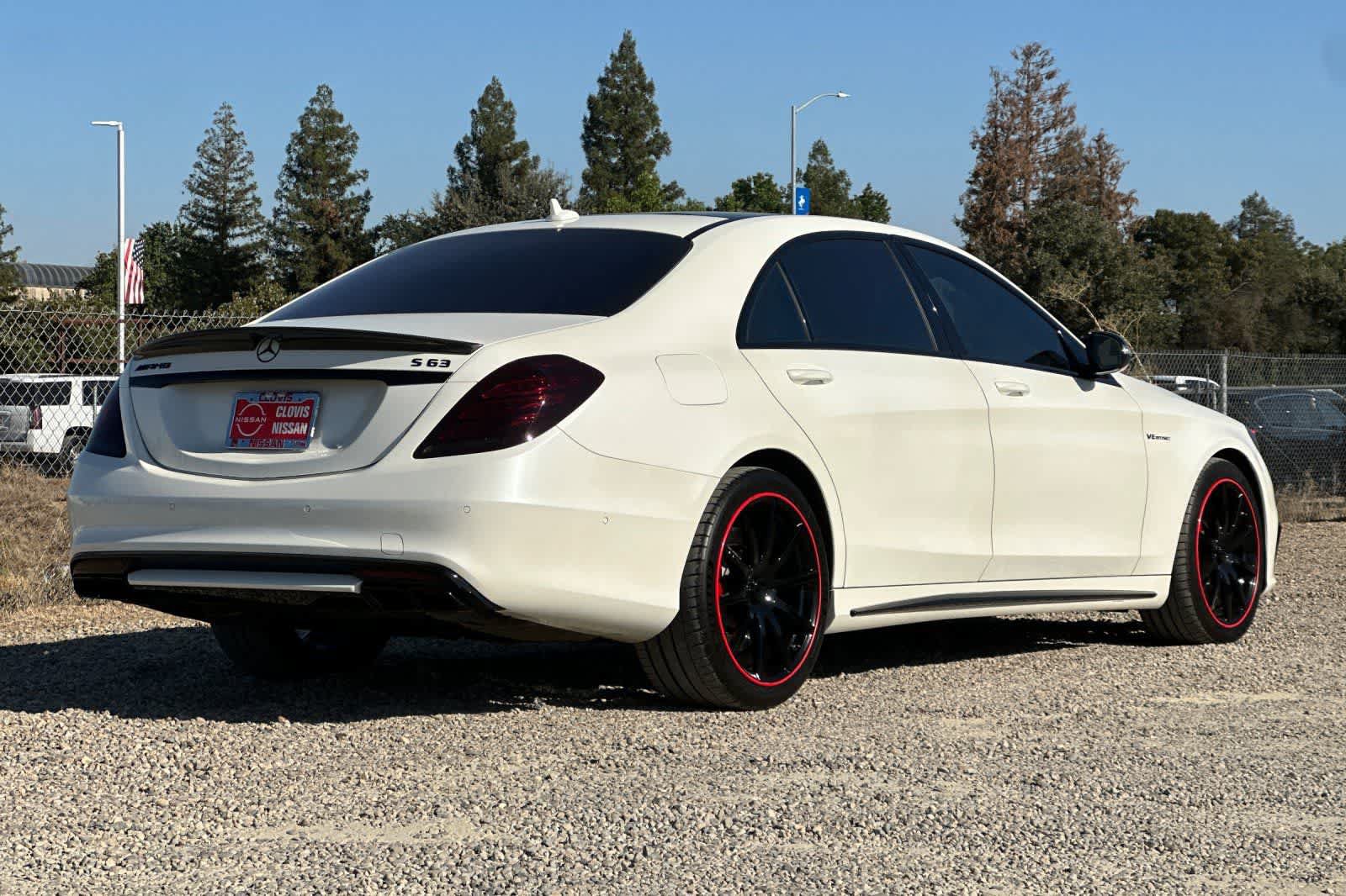 Used 2014 Mercedes-Benz S 63 AMG 4MATIC Sedan image 3