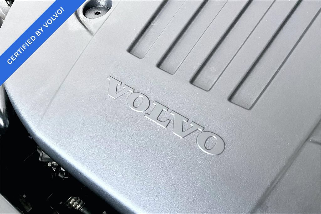 Certified 2026 Volvo XC60 B5 Plus AWD/4WD image 39