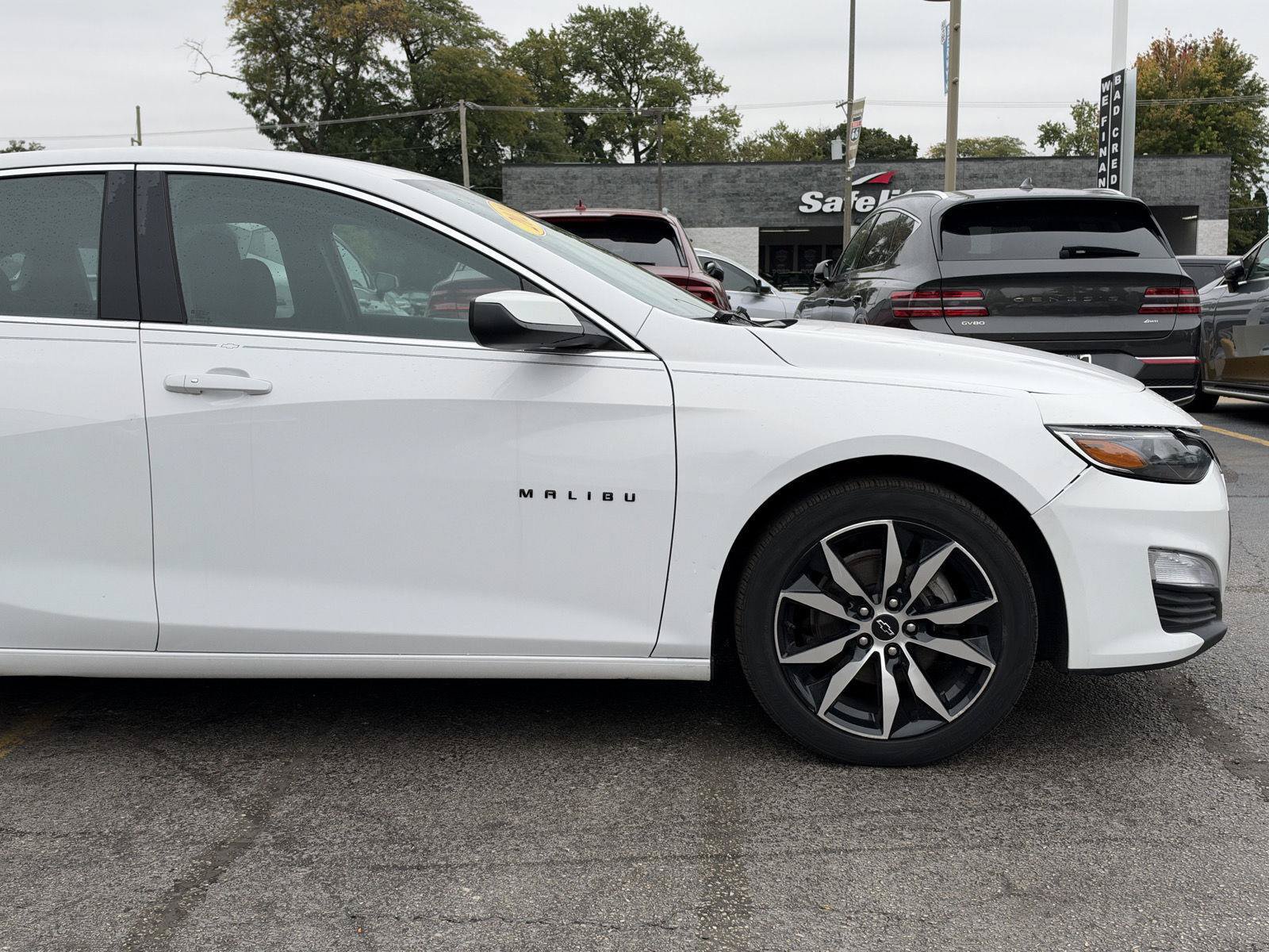 Used 2020 Chevrolet Malibu RS FWD image 12