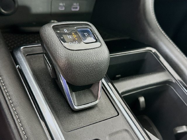 Used 2022 Nissan Pathfinder SV w/ SV Premium Package AWD/4WD image 23