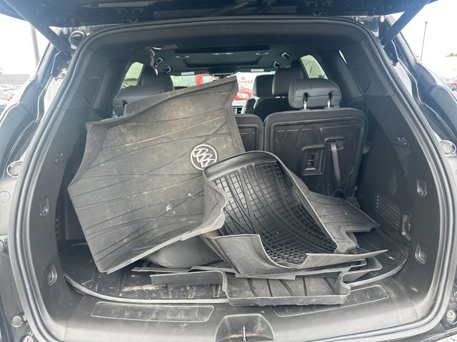 Used 2023 Buick Enclave Essence w/ Experience Buick Package image 33