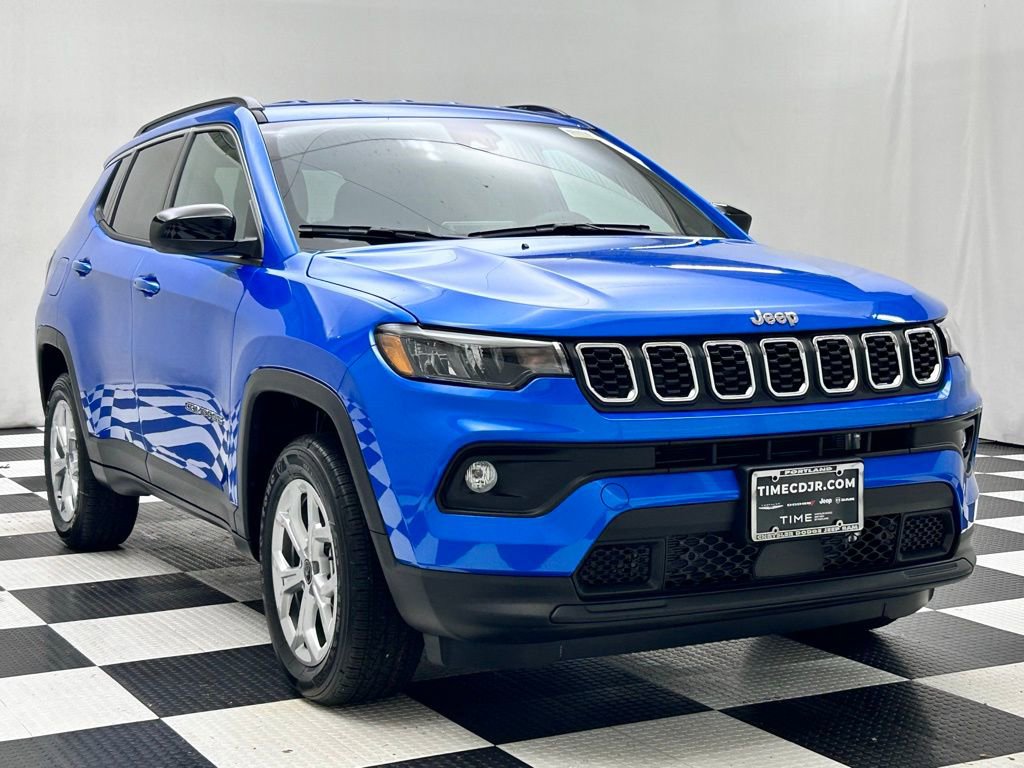 New 2026 Jeep Compass Latitude image 2