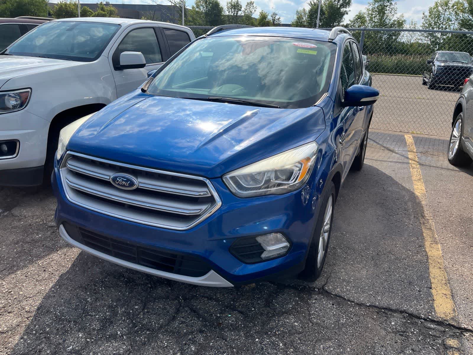 Used 2017 Ford Escape Titanium FWD image 4