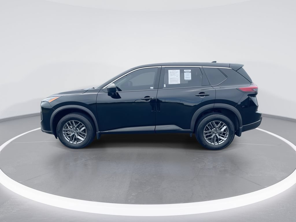Used 2024 Nissan Rogue S AWD/4WD image 5