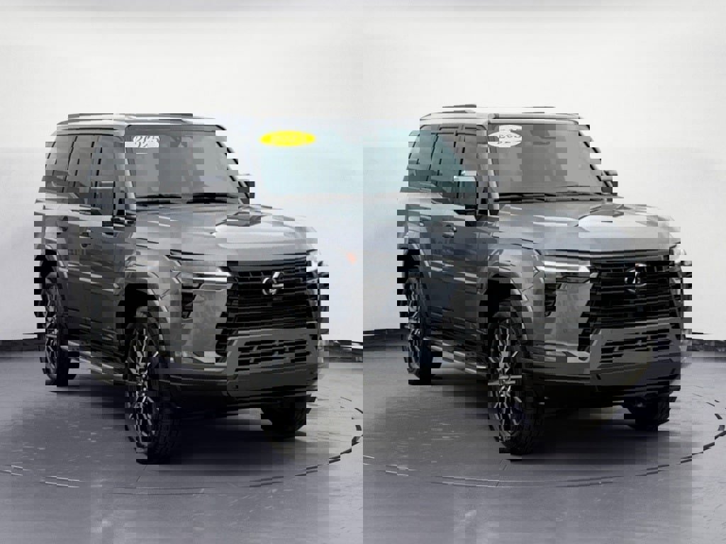 Used 2025 Lexus GX 550 w/ Accessory Package (2T) image 15