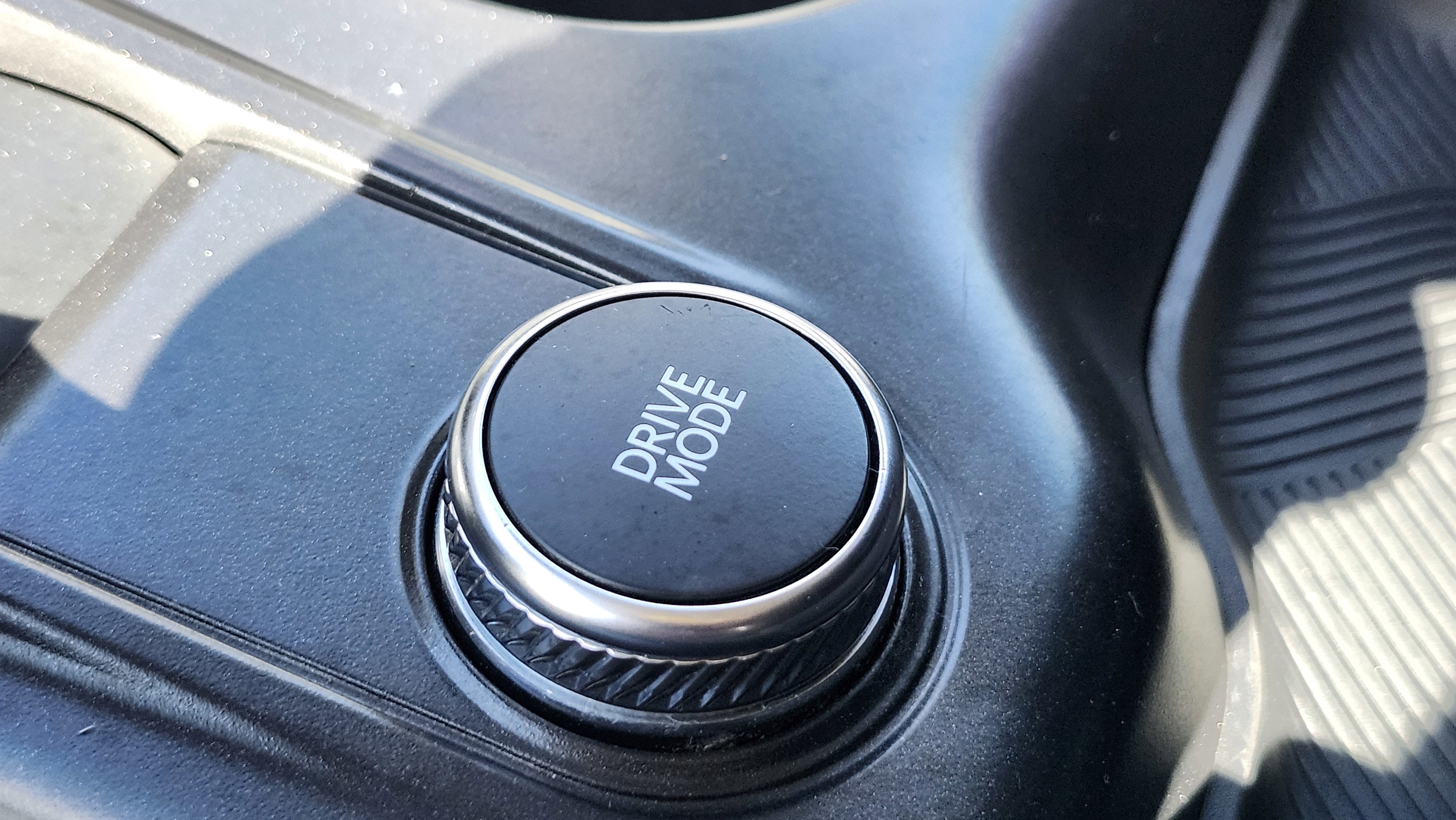 Used 2025 Ford Explorer Active image 35