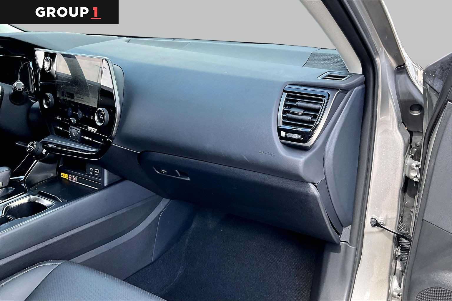 Used 2025 Lexus NX 250 FWD w/ Accessory Package (Z2) image 16