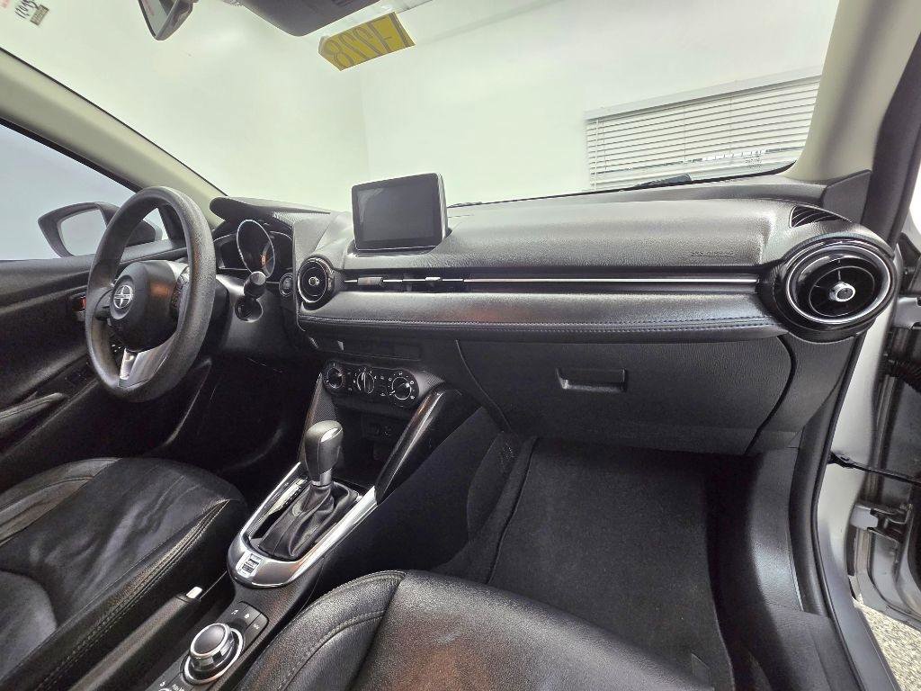 Used 2016 Scion iA FWD image 23