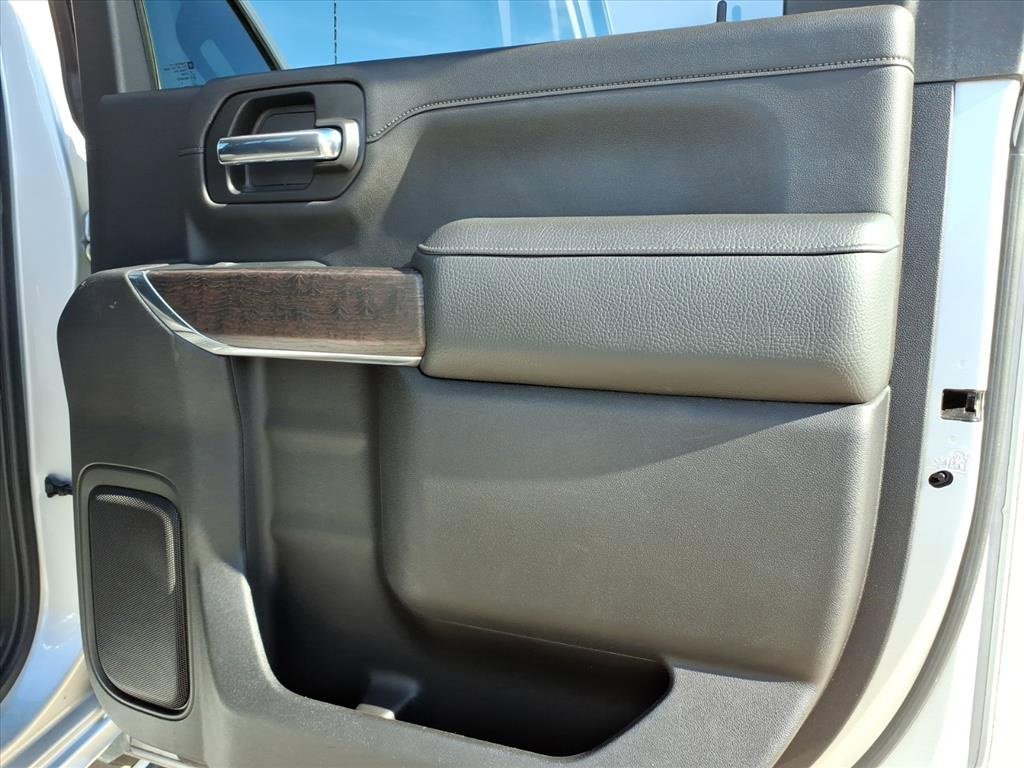 Used 2023 GMC Sierra 2500 Denali image 15