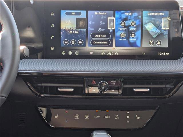New 2026 Nissan Kicks SR w/ Cold Weather Package FWD image 11