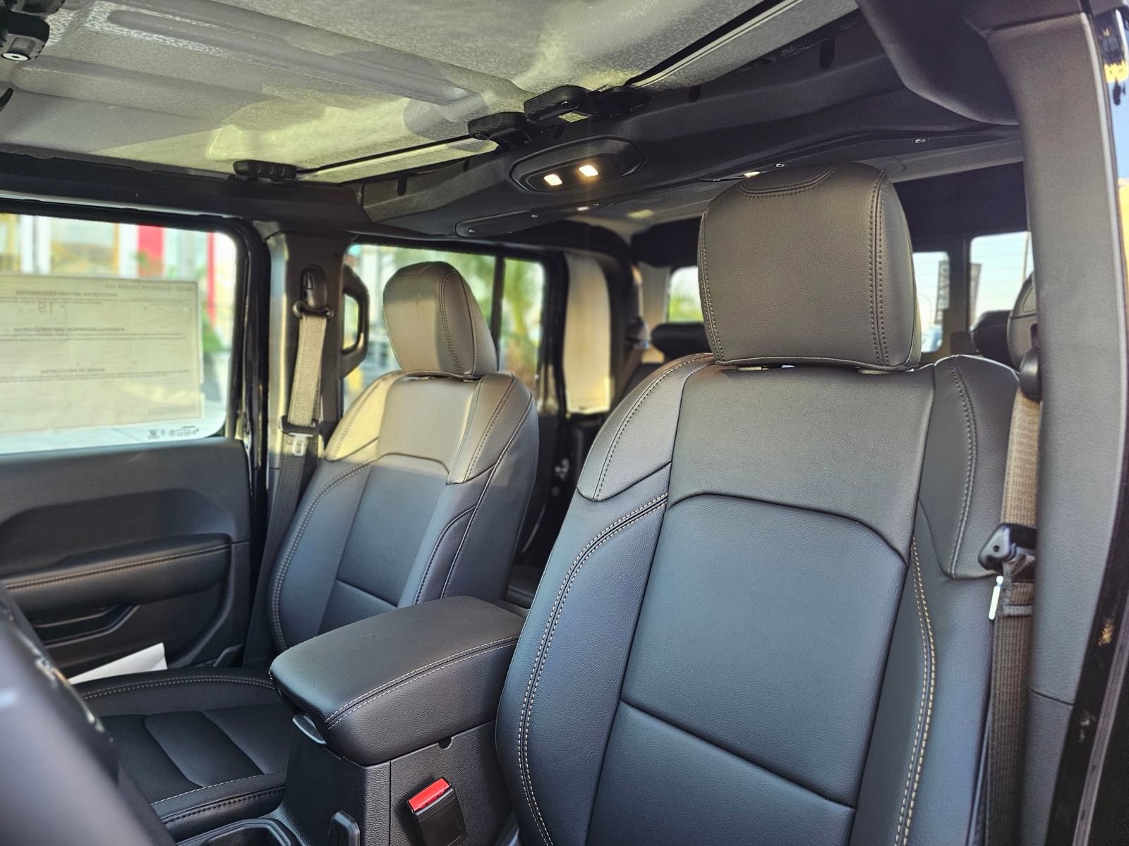 New 2026 Jeep Gladiator Sahara image 21