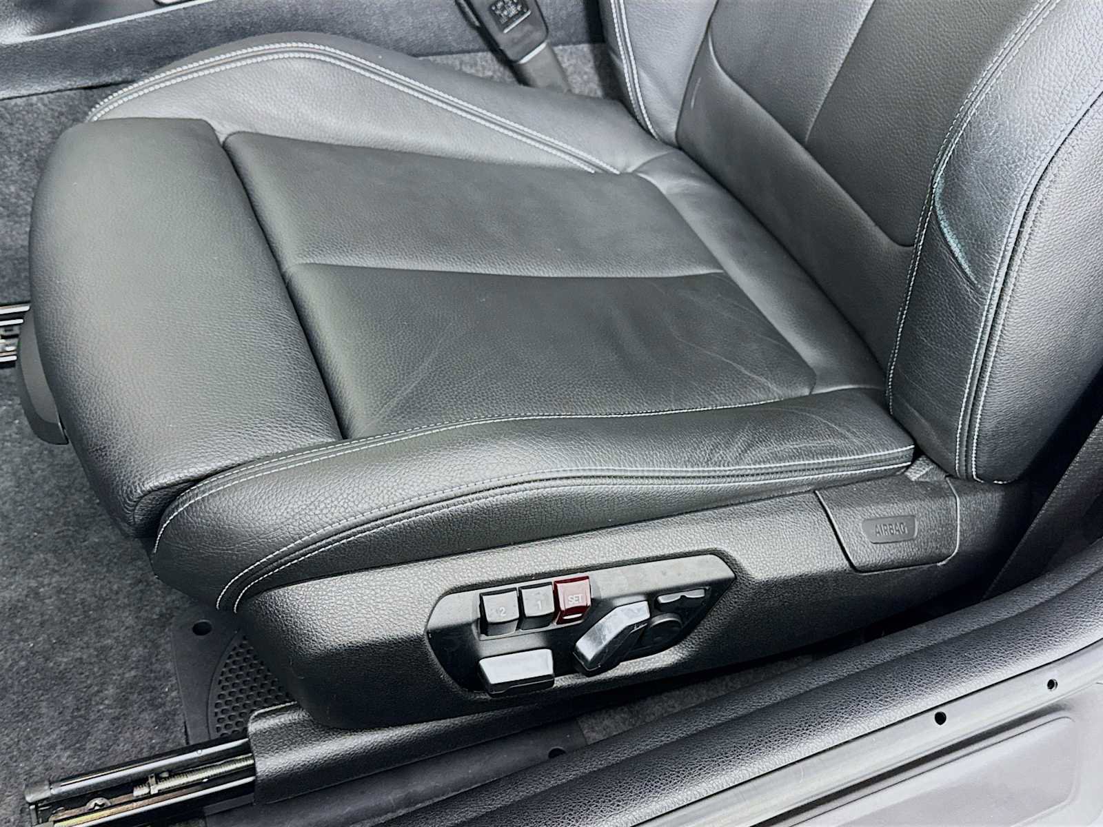 Used 2021 BMW 230i Coupe w/ M Sport Package image 13