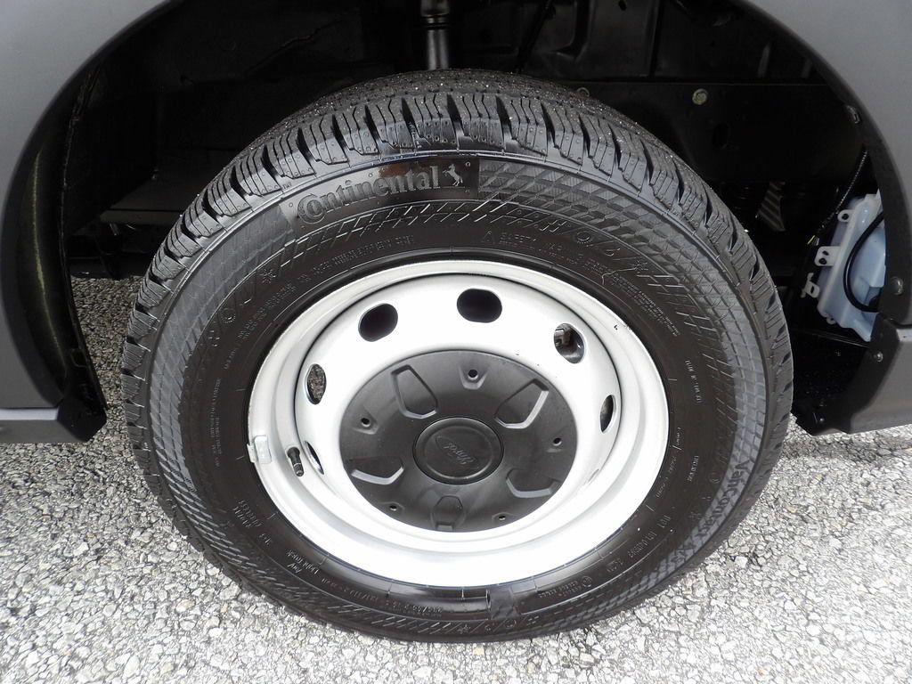 Used 2023 Ford Transit 250 148 High Roof Extended w/ Load Area Protection Package RWD image 53