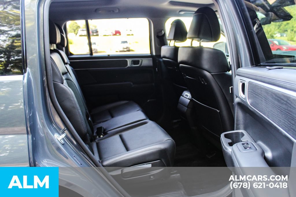 Used 2024 Hyundai Santa Fe Limited FWD image 17